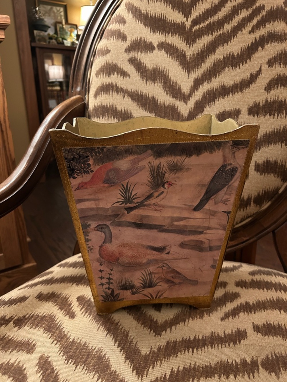 VIETRI Gold Gilt Florentine Style Waste Basket with Bird Art